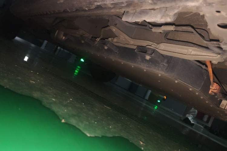 Used SAIC MAXUS G50 PHEV 2025 Flagship Edition Chassis Front Right