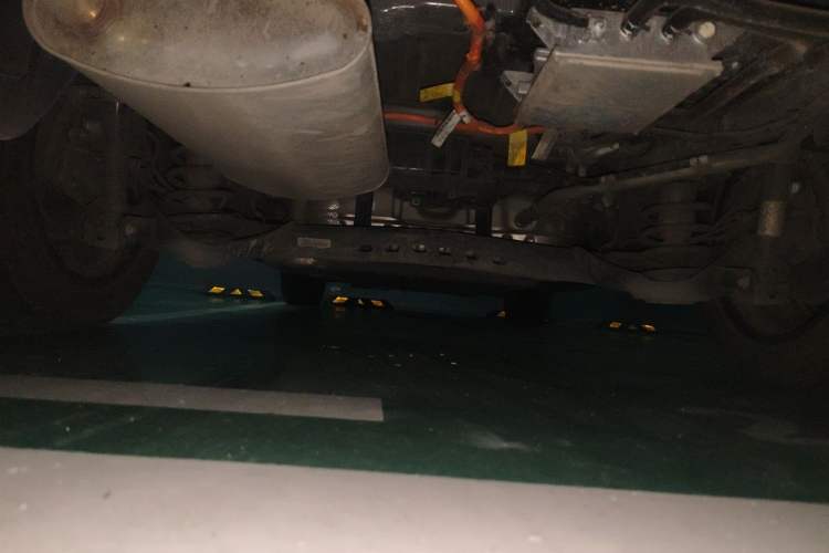 Used SAIC MAXUS G50 PHEV 2025 Flagship Edition Chassis Rear