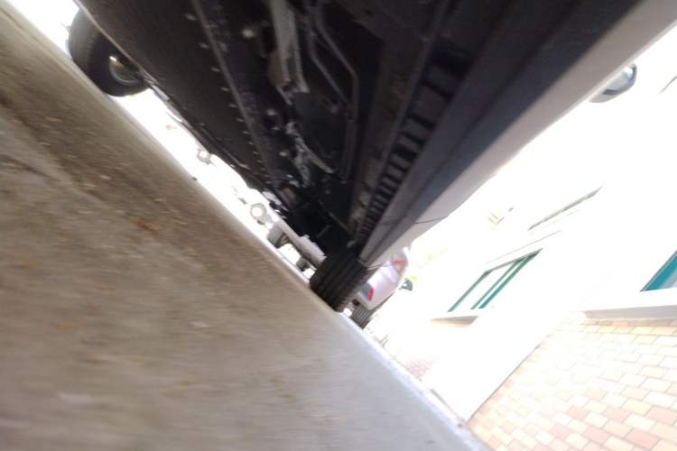 Used SAIC MAXUS G50 PHEV 2025 Leading Edition Chassis Rear Right
