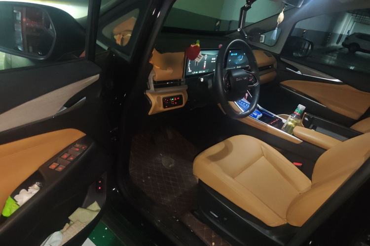 Used SAIC MAXUS G50 PHEV 2025 Flagship Edition Driver Seat