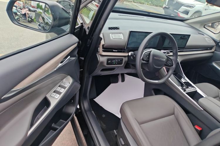 Used SAIC MAXUS G50 PHEV 2025 Leading Edition Driver Seat