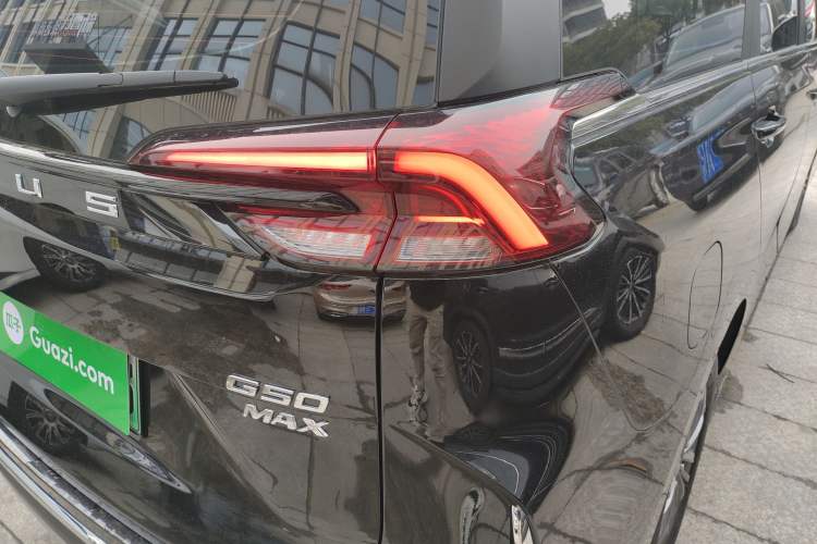 Used SAIC MAXUS G50 PHEV 2025 Leading Edition Exterior 6