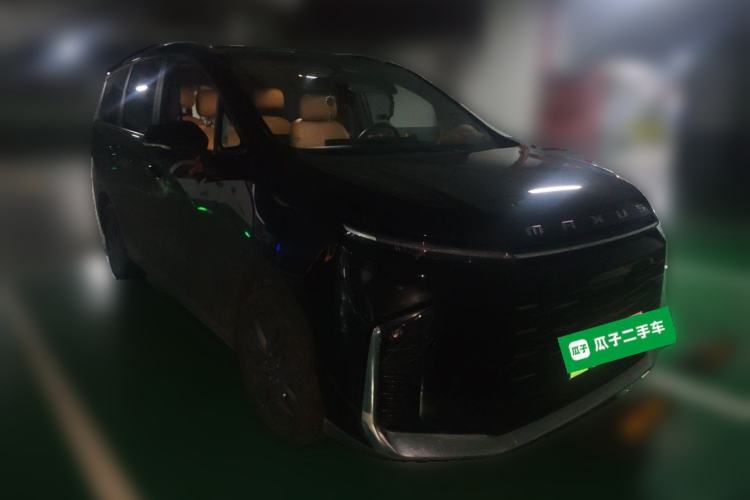 Used SAIC MAXUS G50 PHEV 2025 Flagship Edition Front Right 45 Deg