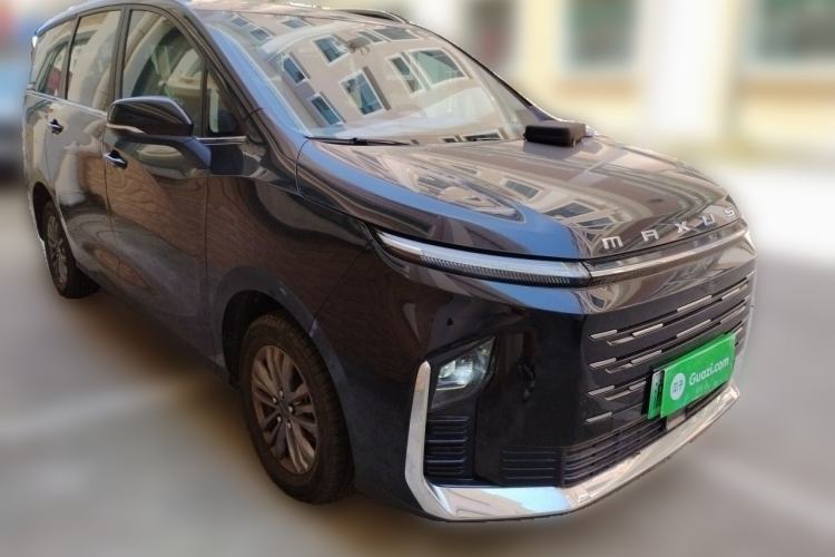 Used SAIC MAXUS G50 PHEV 2025 Leading Edition Front Right 45 Deg