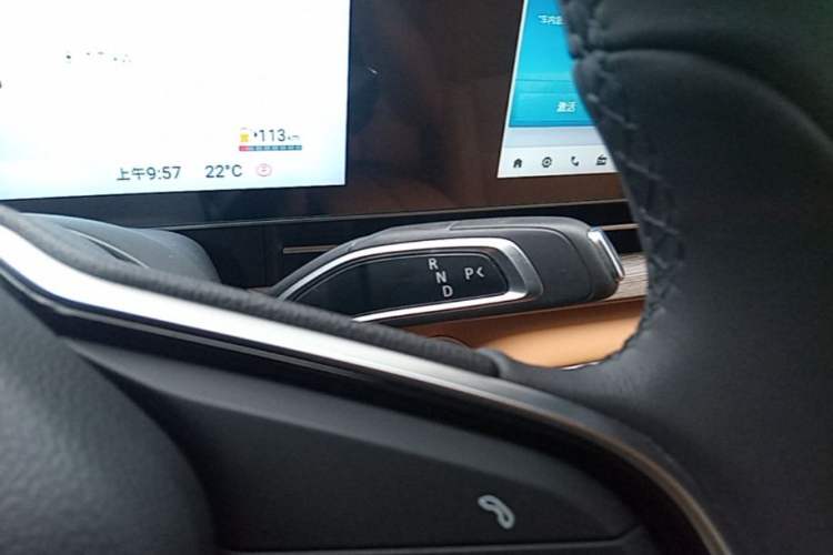 Used SAIC MAXUS G50 PHEV 2025 Leading Edition Gear Lever