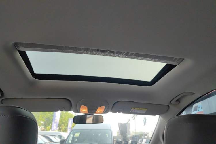Used SAIC MAXUS G50 PHEV 2025 Leading Edition Headliner