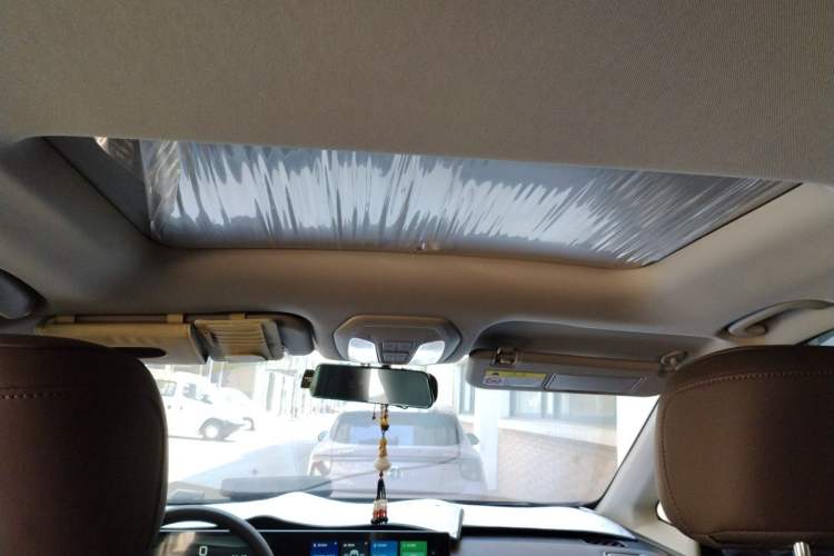 Used SAIC MAXUS G50 PHEV 2025 Leading Edition Headliner