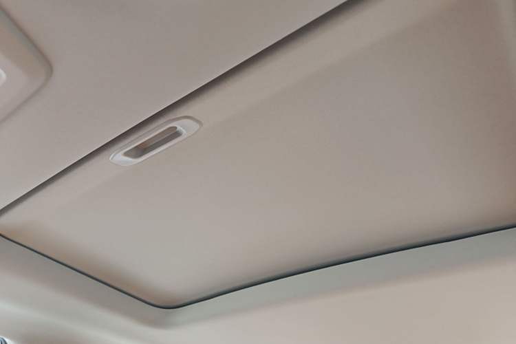 Used SAIC MAXUS G50 PHEV 2025 Leading Edition Headliner