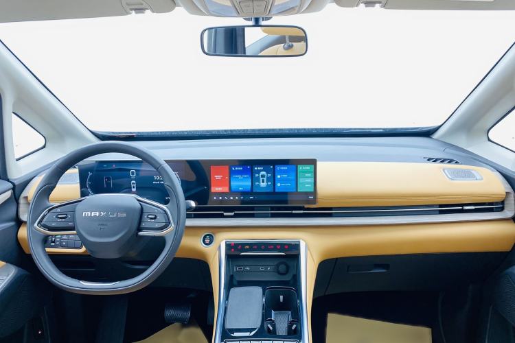 Used SAIC MAXUS G50 PHEV 2025 Revised Navigation Edition Interior 11