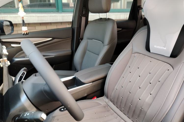 Used SAIC MAXUS G50 PHEV 2025 Leading Edition Left Front Seat