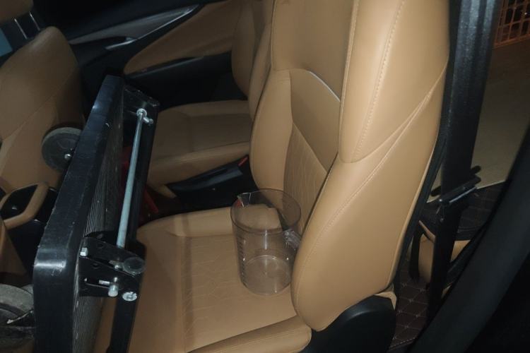 Used SAIC MAXUS G50 PHEV 2025 Flagship Edition Left Rear Seat