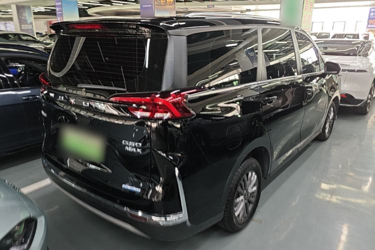 Used SAIC MAXUS G50 PHEV 2025 Leading Edition Rear Right 45 Deg