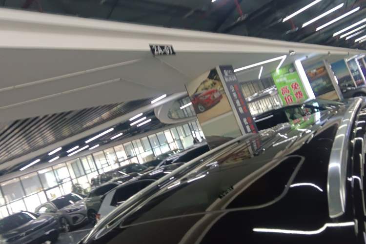 Used SAIC MAXUS G50 PHEV 2025 Leading Edition Roof