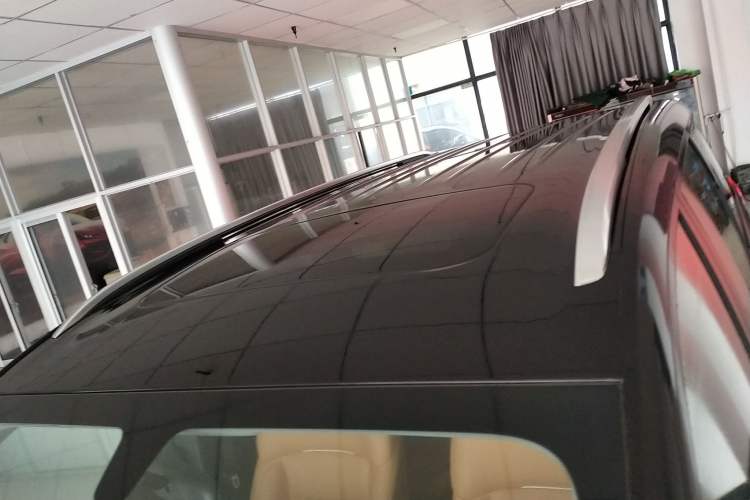 Used SAIC MAXUS G50 PHEV 2025 Leading Edition Roof