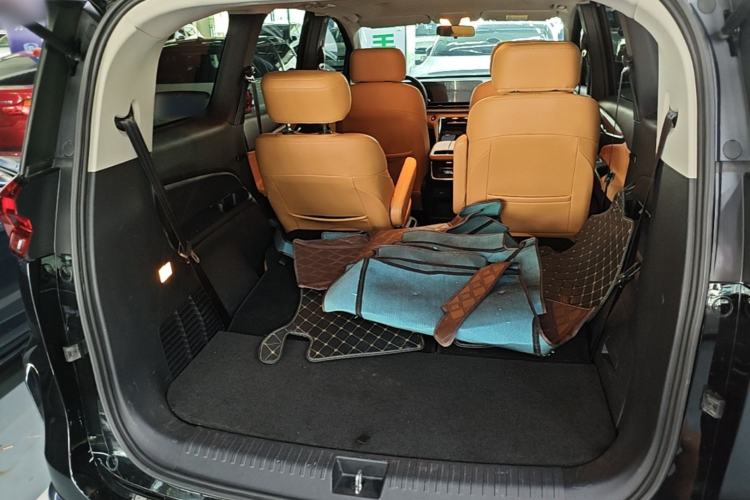 Used SAIC MAXUS G50 PHEV 2025 Leading Edition Trunk