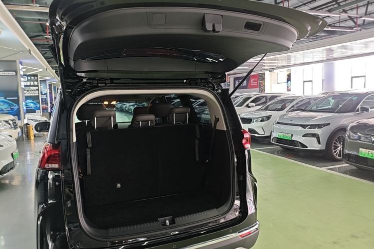 Used SAIC MAXUS G50 PHEV 2025 Leading Edition Trunk