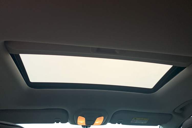 Used SAIC MAXUS G50 PHEV 2025 Leading Edition Headliner