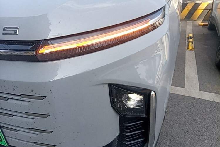 Used SAIC MAXUS G50 PHEV 2025 Leading Edition Left Front Headlight