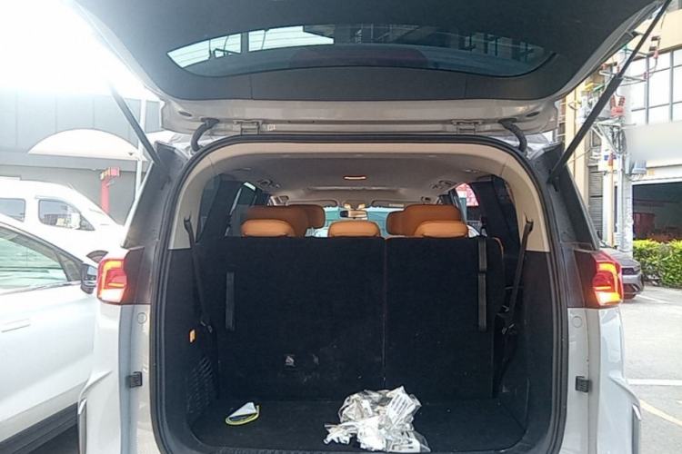 Used SAIC MAXUS G50 PHEV 2025 Leading Edition Trunk