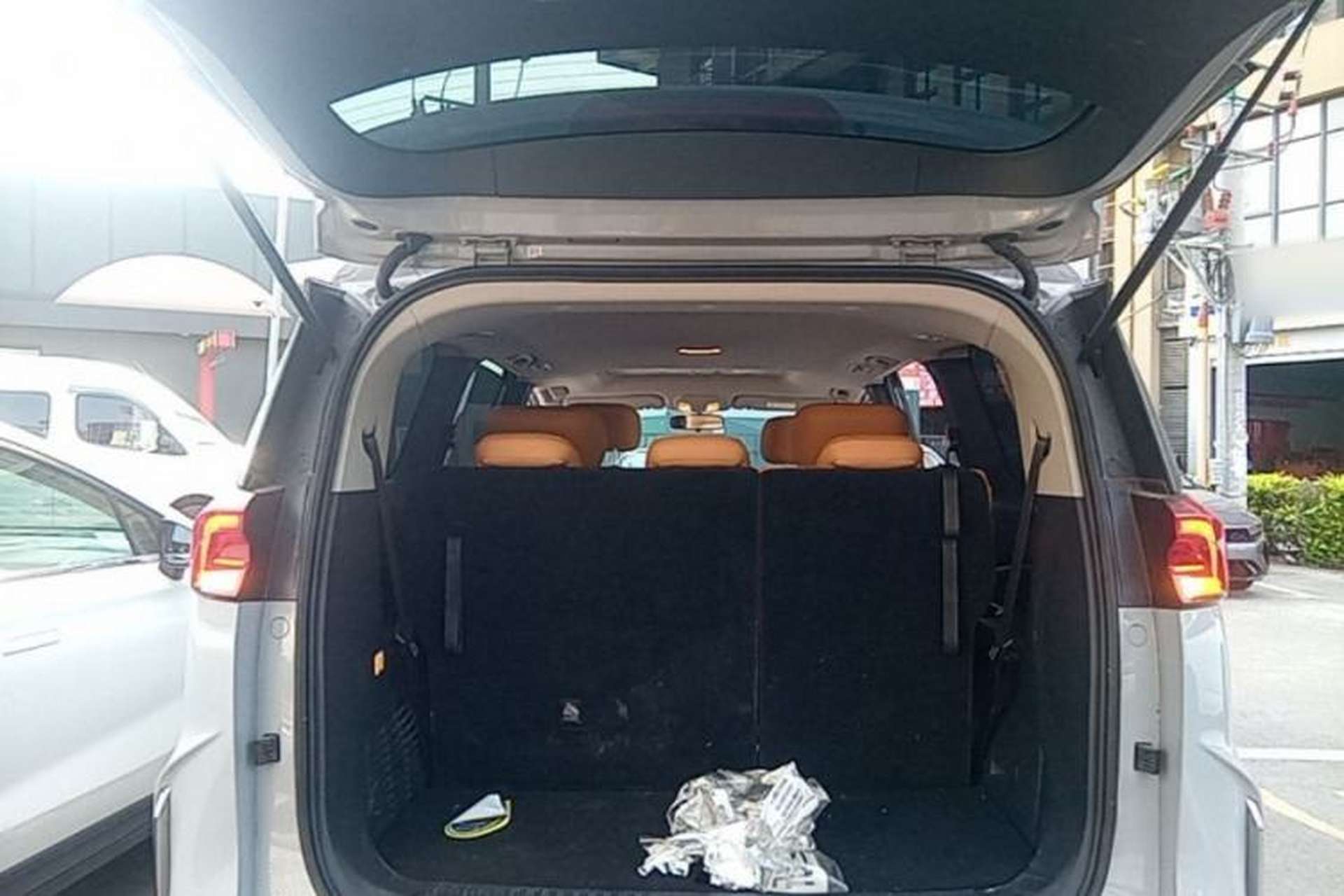 Used SAIC MAXUS G50 PHEV 2025 Leading Edition Trunk