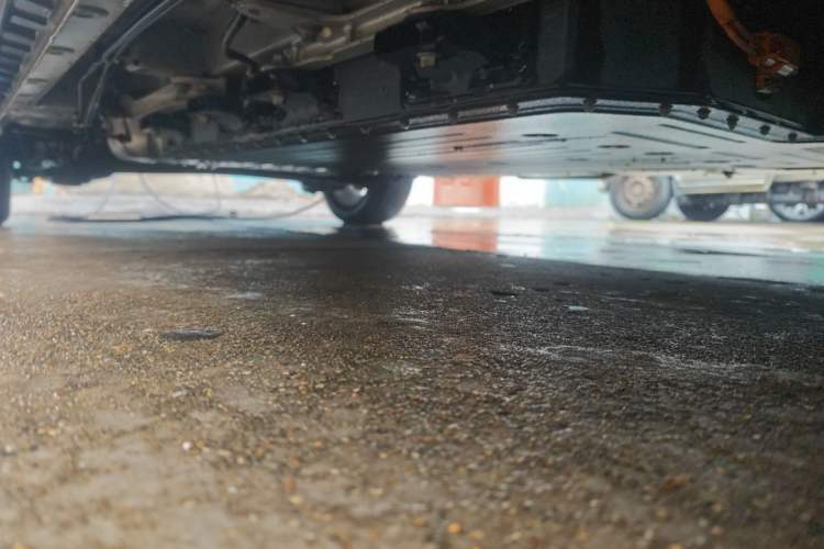 Used SAIC MAXUS G50 PHEV 2025 Leading Edition Chassis Front Right