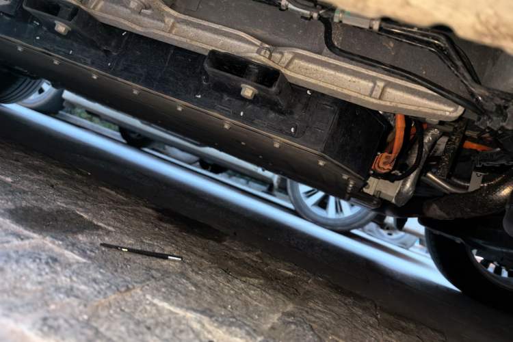 Used SAIC MAXUS G50 PHEV 2025 Leading Edition Chassis Front Right