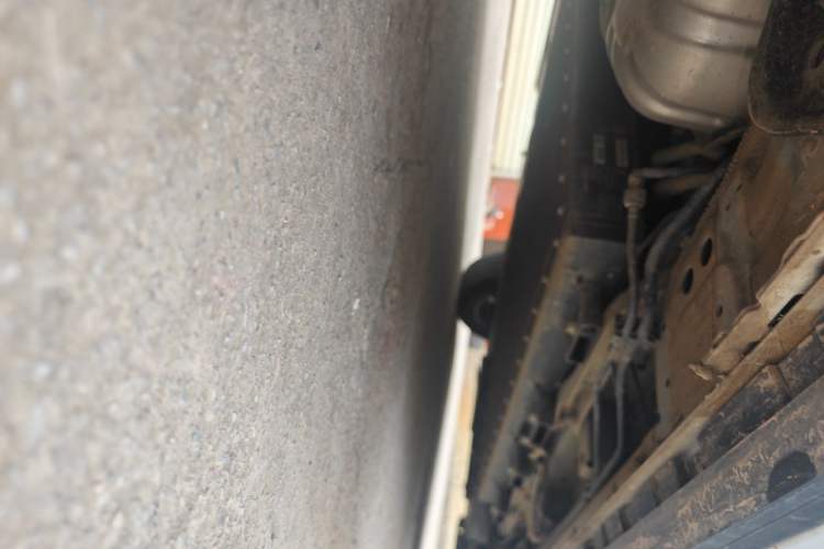 Used SAIC MAXUS G50 PHEV 2025 Leading Edition Chassis Rear Right
