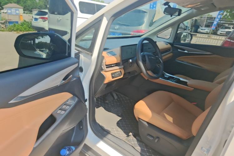 Used SAIC MAXUS G50 PHEV 2025 Leading Edition Driver Seat