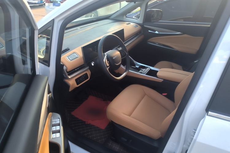 Used SAIC MAXUS G50 PHEV 2025 Leading Edition Driver Seat