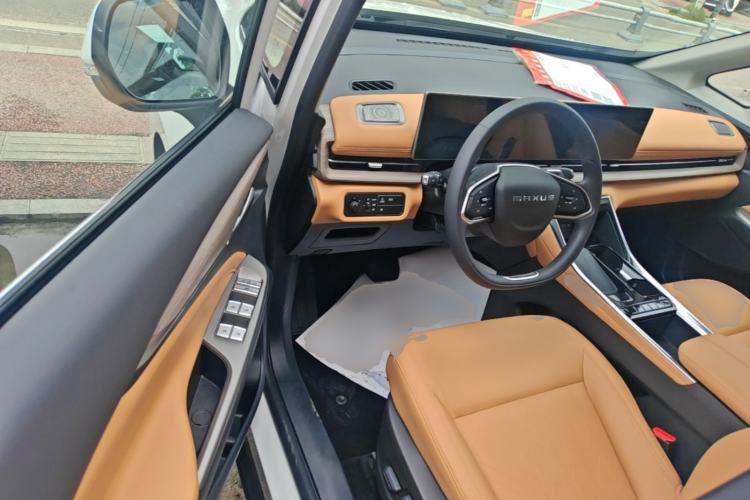 Used SAIC MAXUS G50 PHEV 2025 Leading Edition Driver Seat