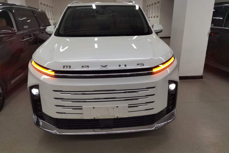 Used SAIC MAXUS G50 PHEV 2025 Leading Edition Exterior 1