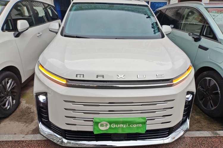 Used SAIC MAXUS G50 PHEV 2025 Leading Edition Front