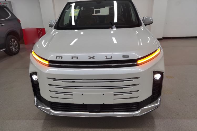 Used SAIC MAXUS G50 PHEV 2025 Leading Edition Front