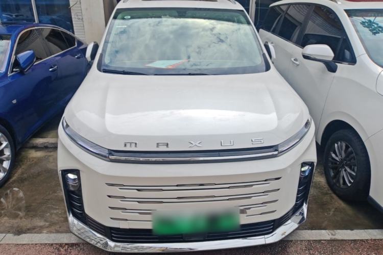 Used SAIC MAXUS G50 PHEV 2025 Leading Edition Front