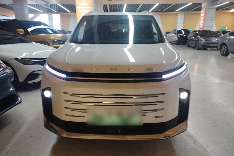 Used SAIC MAXUS G50 PHEV 2025 Leading Edition Front