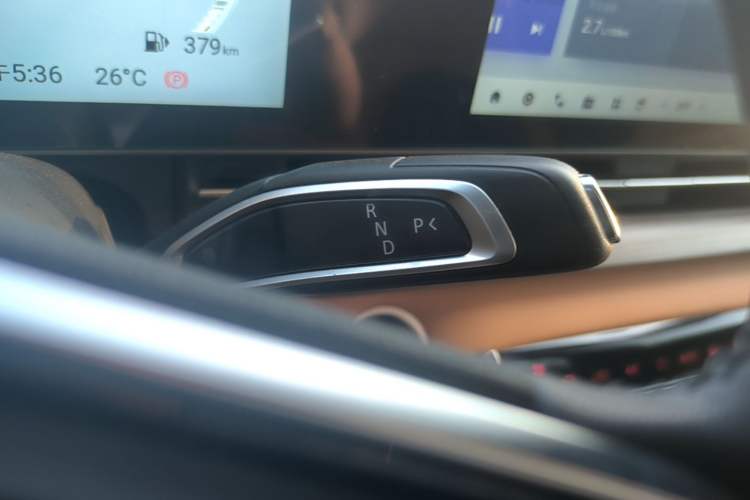 Used SAIC MAXUS G50 PHEV 2025 Leading Edition Gear Lever