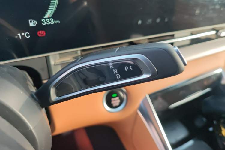 Used SAIC MAXUS G50 PHEV 2025 Flagship Edition Gear Lever