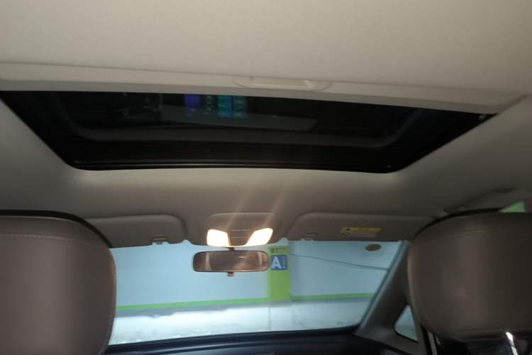 Used SAIC MAXUS G50 PHEV 2025 Leading Edition Headliner