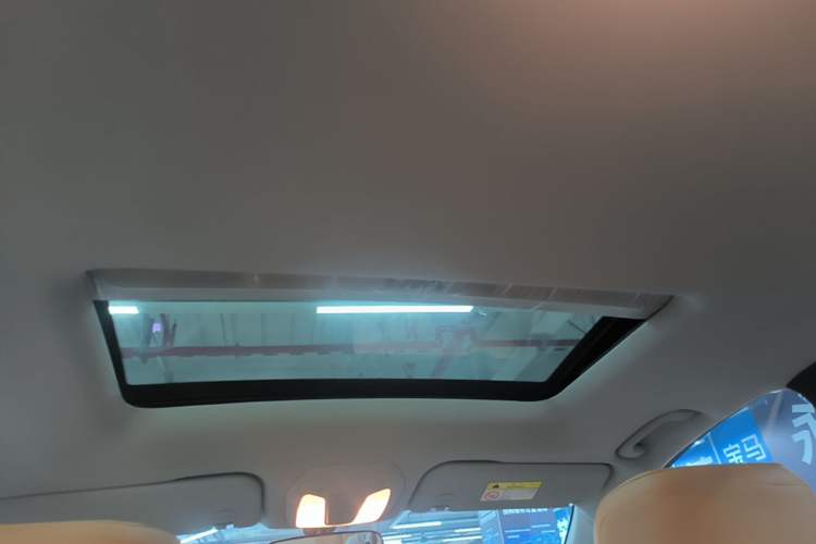 Used SAIC MAXUS G50 PHEV 2025 Leading Edition Headliner