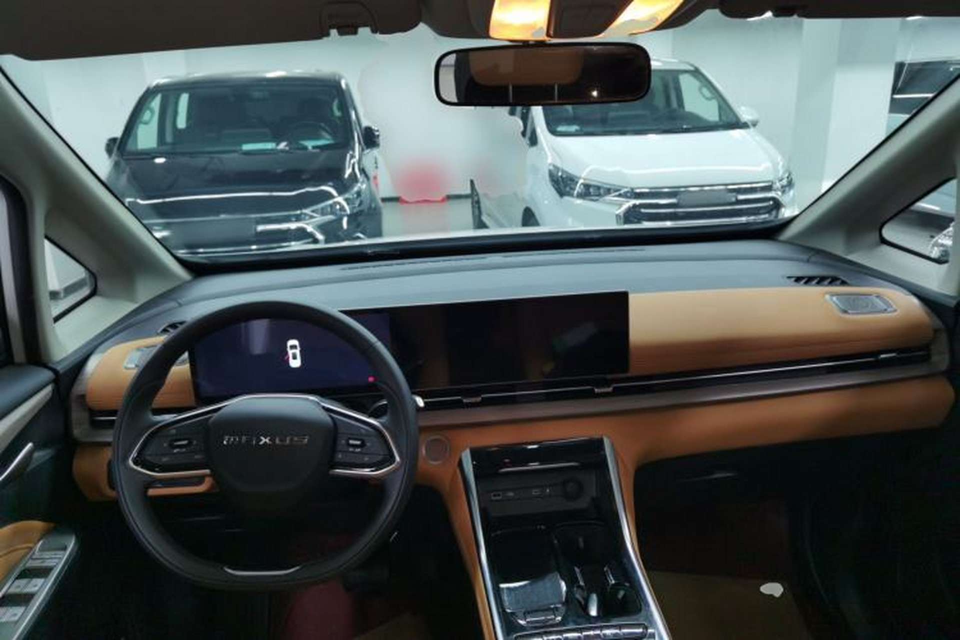 Used SAIC MAXUS G50 PHEV 2025 Leading Edition Interior 2