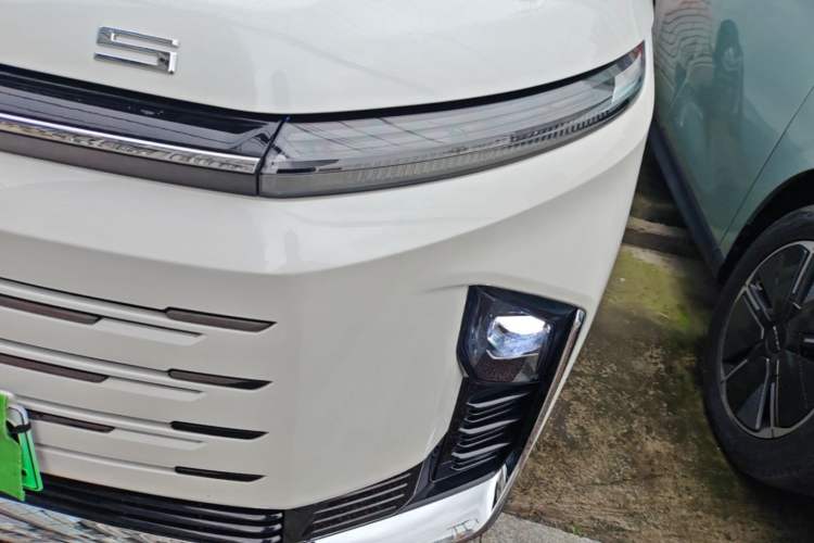 Used SAIC MAXUS G50 PHEV 2025 Leading Edition Left Front Headlight