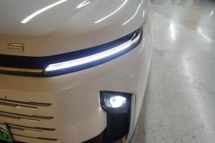 Used SAIC MAXUS G50 PHEV 2025 Leading Edition Left Front Headlight