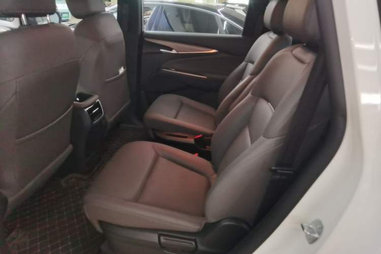 Used SAIC MAXUS G50 PHEV 2025 Leading Edition Left Rear Seat