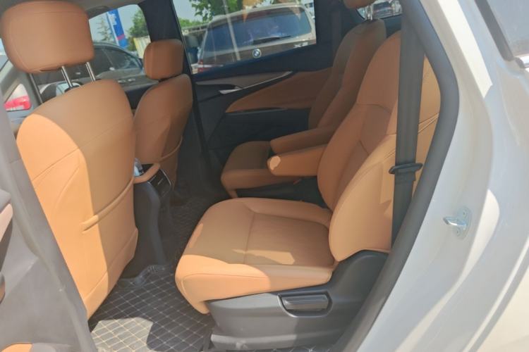 Used SAIC MAXUS G50 PHEV 2025 Leading Edition Left Rear Seat