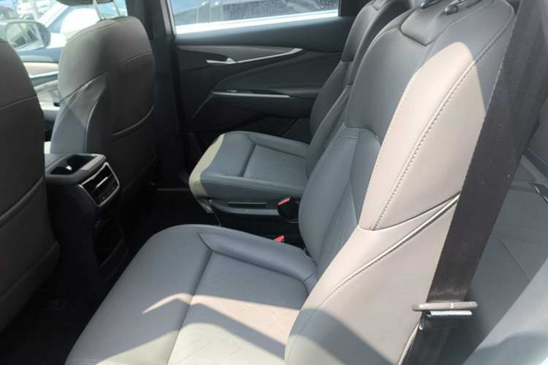 Used SAIC MAXUS G50 PHEV 2025 Leading Edition Left Rear Seat