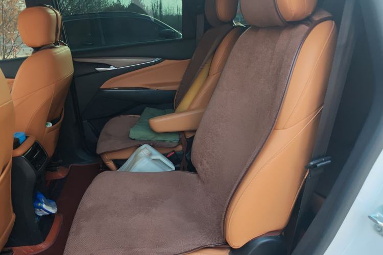 Used SAIC MAXUS G50 PHEV 2025 Flagship Edition Left Rear Seat