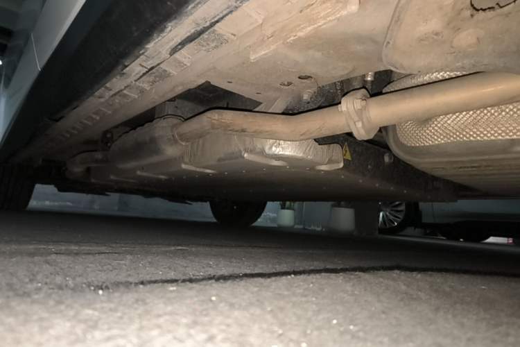 Used SAIC MAXUS G50 PHEV 2025 Leading Edition Left Side Sill