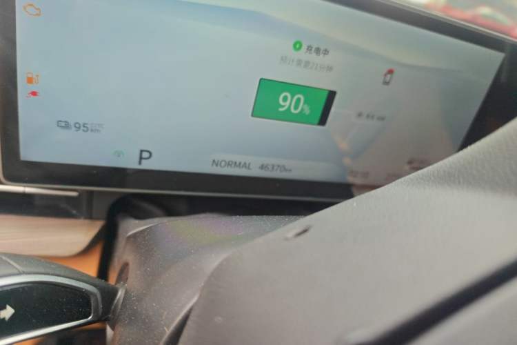 Used SAIC MAXUS G50 PHEV 2025 Leading Edition Odometer Close Up