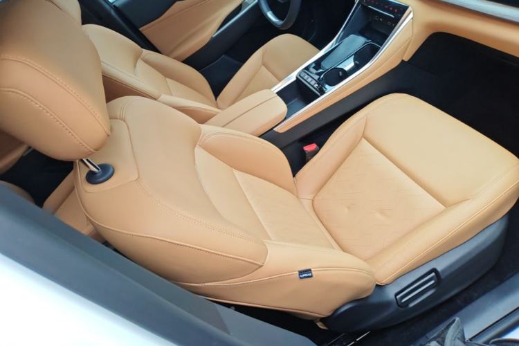 Used SAIC MAXUS G50 PHEV 2025 Leading Edition Right Front Seat