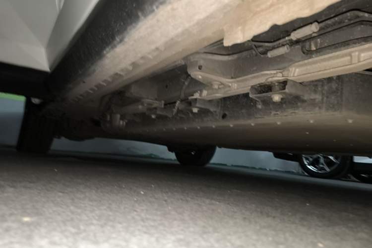 Used SAIC MAXUS G50 PHEV 2025 Leading Edition Right Side Sill